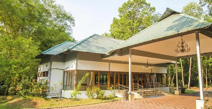 Ktdc Water Scapes Hotel Kumarakom